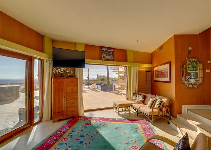 Holiday home Stunning Views + Pool! Hilltop In Tucson