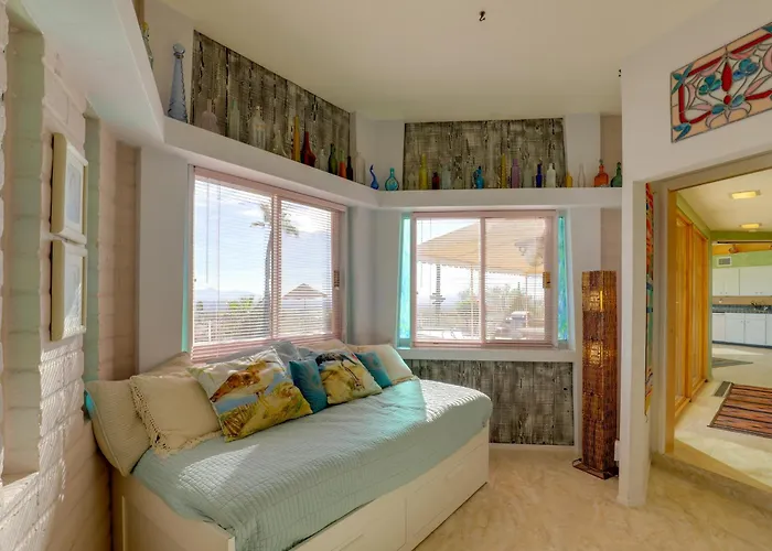 Stunning Views + Pool! Hilltop In * Tucson